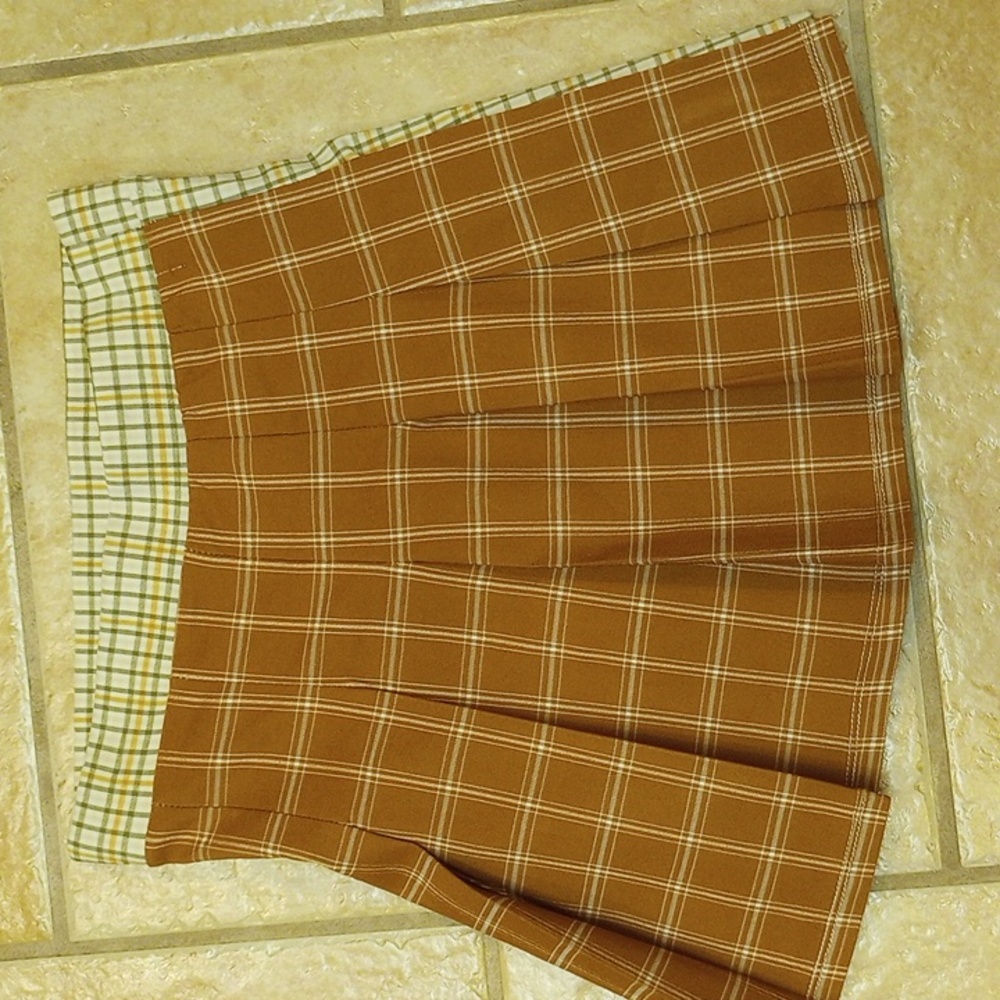 Originality Skirt - Picture 4 of 8